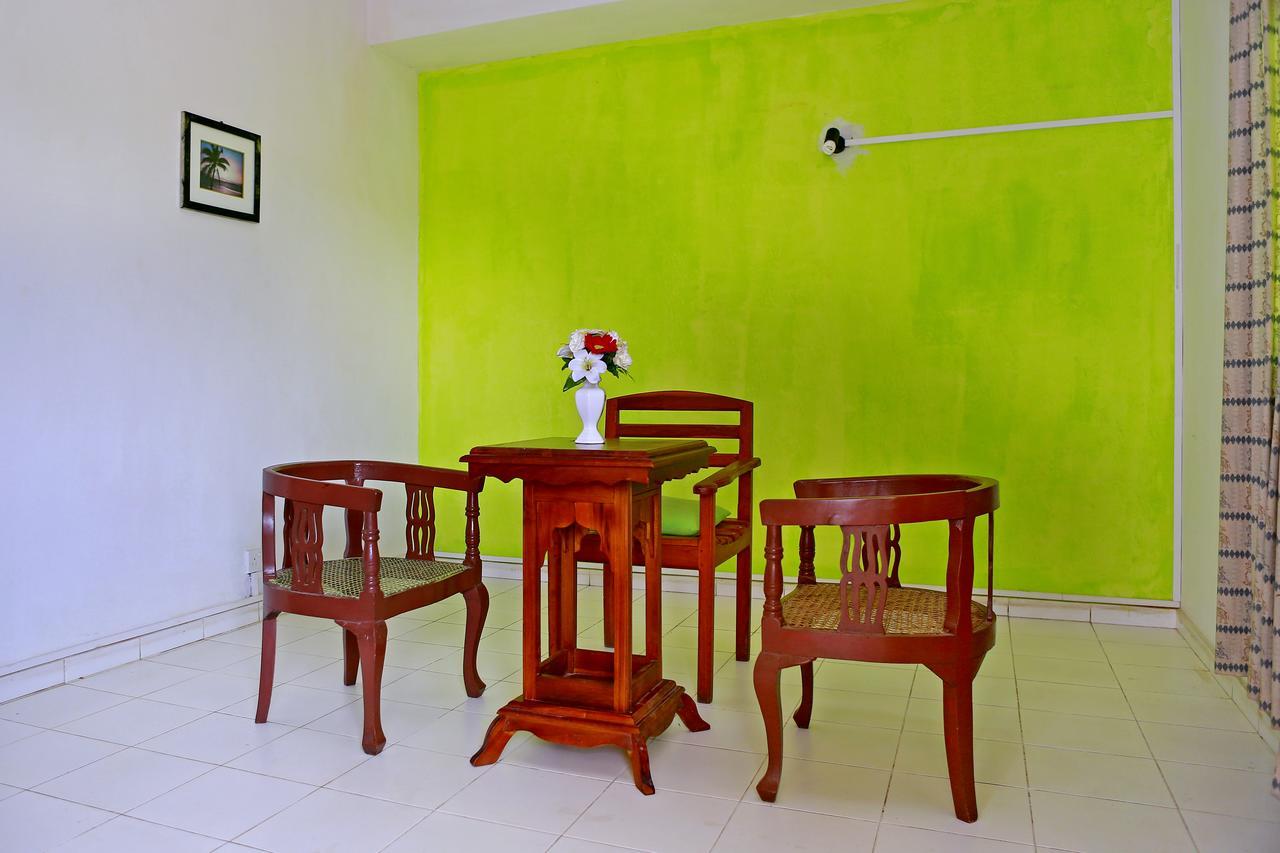 Southern Star Hotel Bentota Buitenkant foto