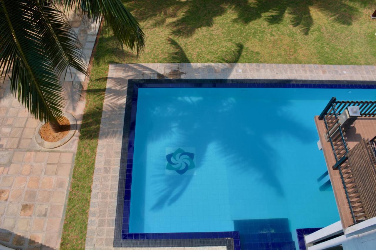 Southern Star Hotel Bentota Buitenkant foto